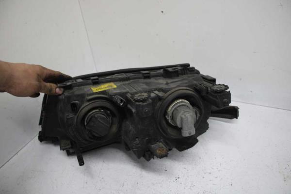 PHARE DROIT BMW - Vue 2